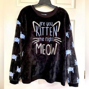 BLACK WASHABLE VELVET & SEQUIN SWEATER with BLUE KITTIES EUC SIZE XXL